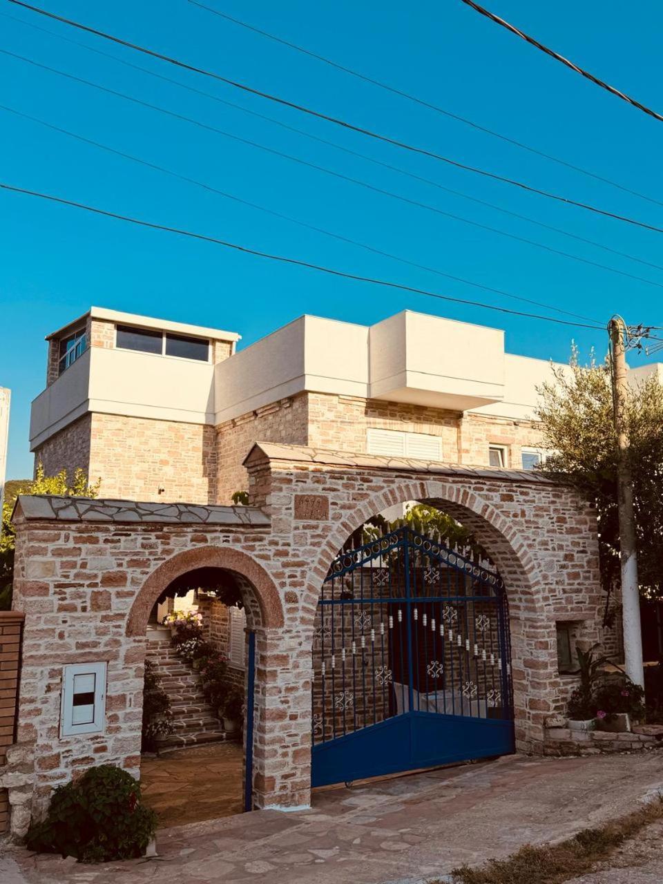 Orfeu Apartments Ksamil Exterior photo